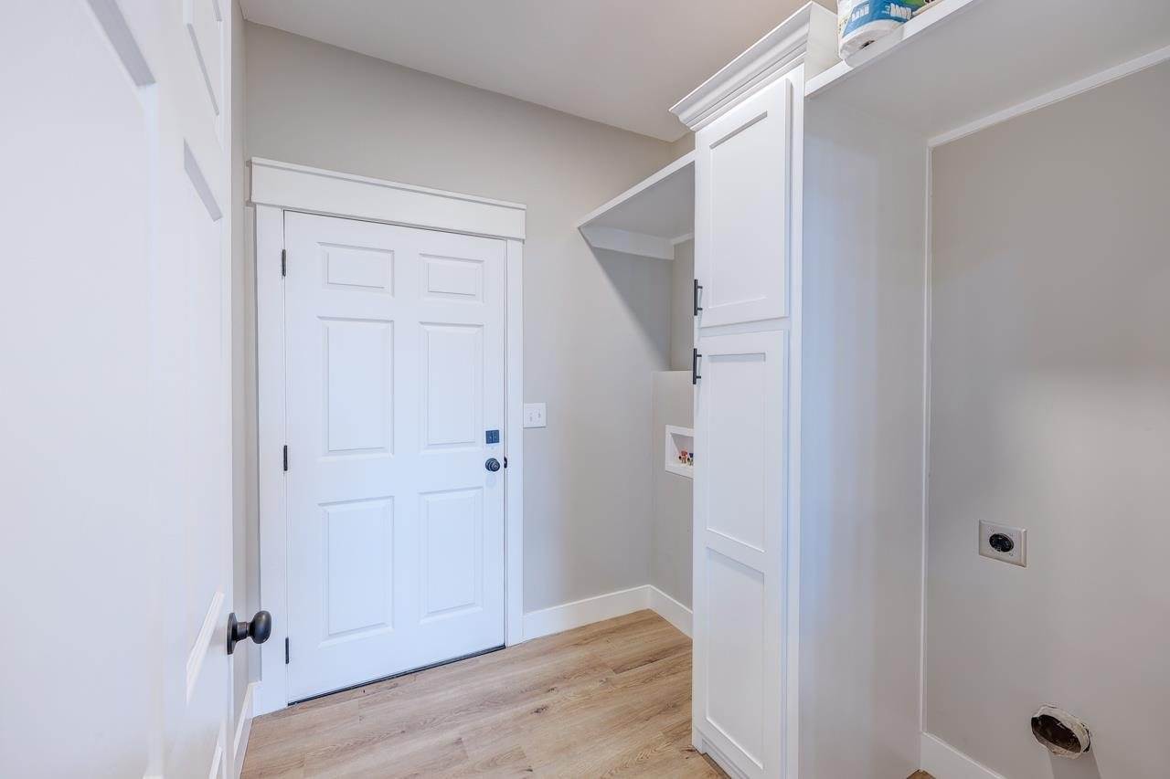 1205 East Park Glen Ct, Clearwater, KS 67026