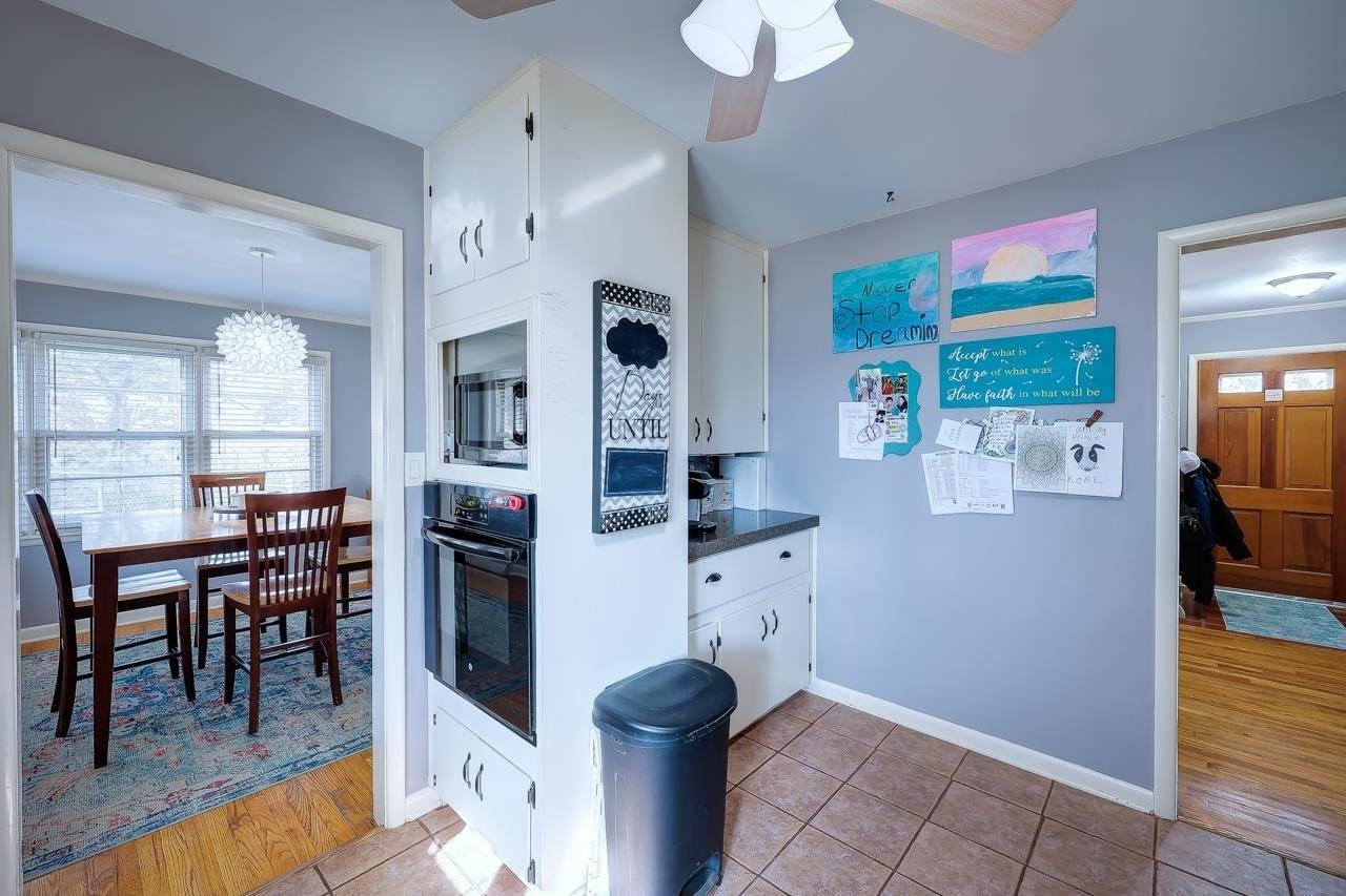 3 Eastridge Dr, Arkansas City, KS 67005