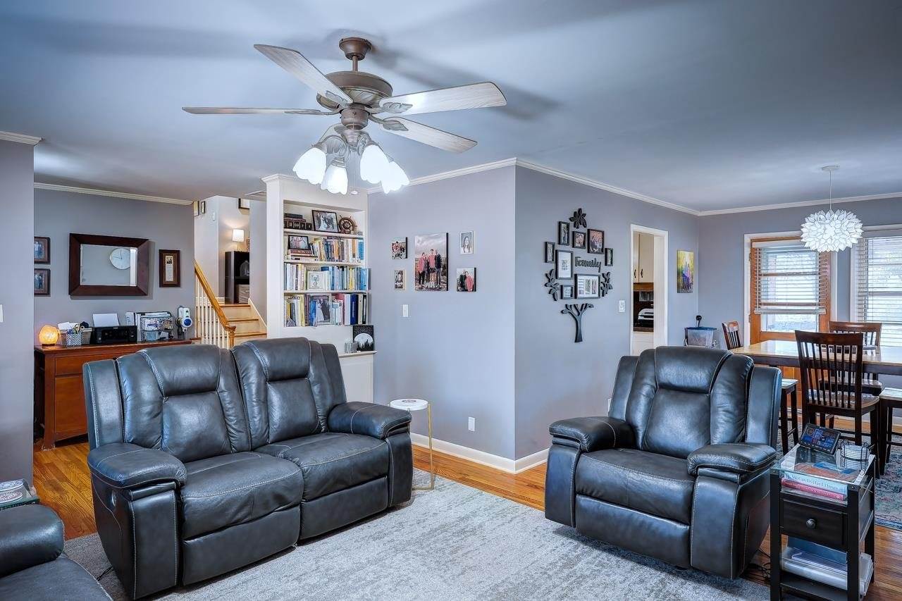 3 Eastridge Dr, Arkansas City, KS 67005