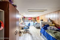 28 Baylor Street, Toms River, NJ 08757