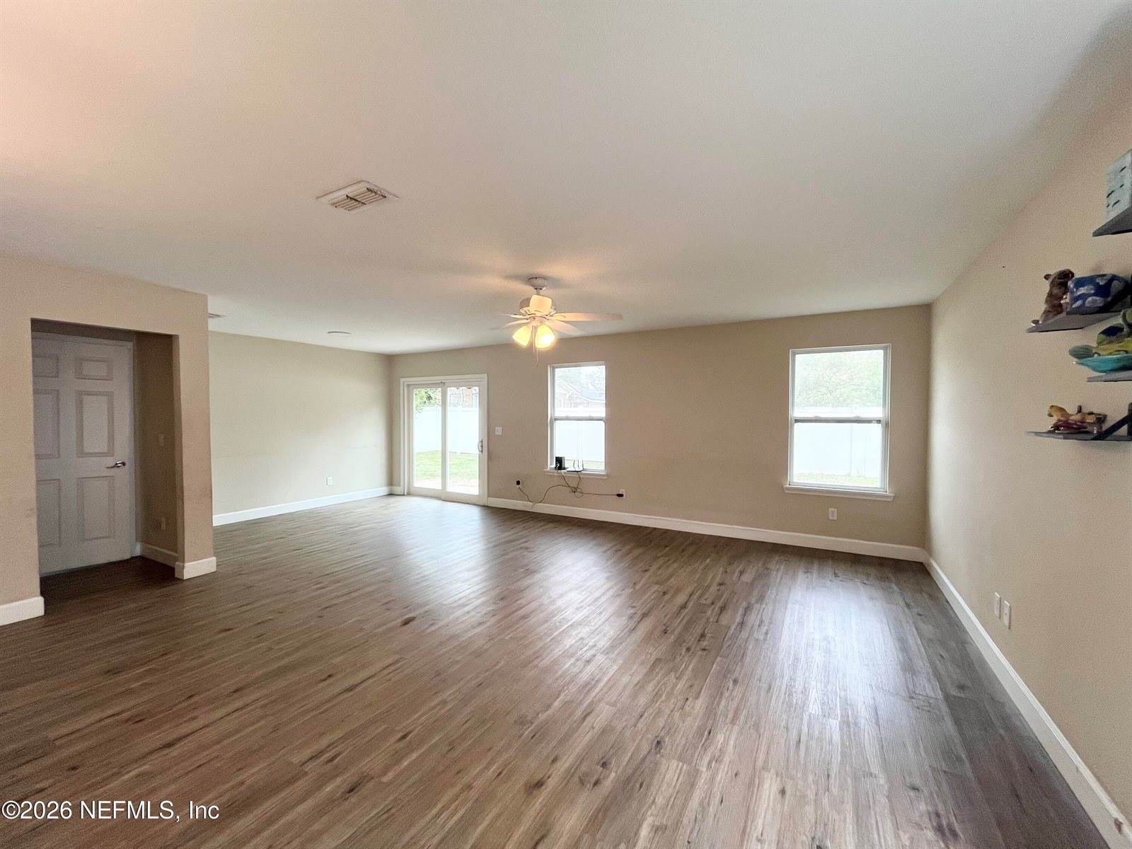 833 Dixon Street, Jacksonville, FL 32254