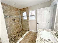 833 Dixon Street, Jacksonville, FL 32254