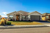 832 San Sophia Drive, Montrose, CO 81403