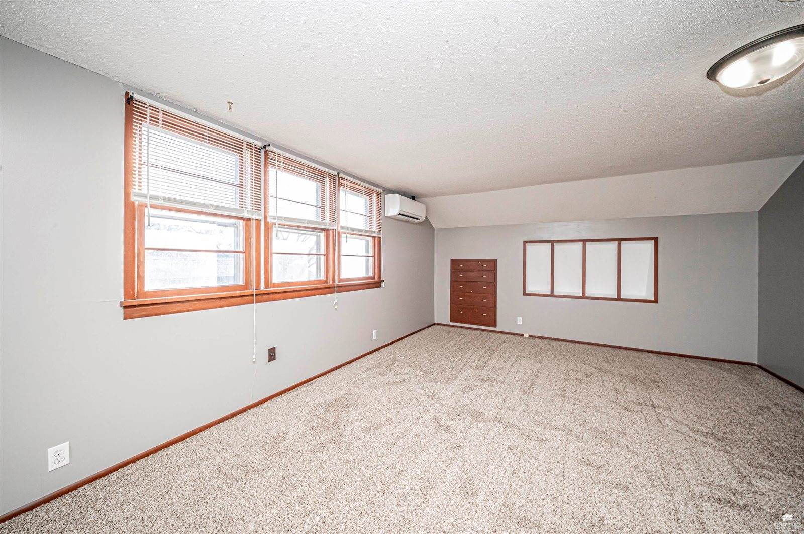 104 North Brown, Abilene, KS 67410