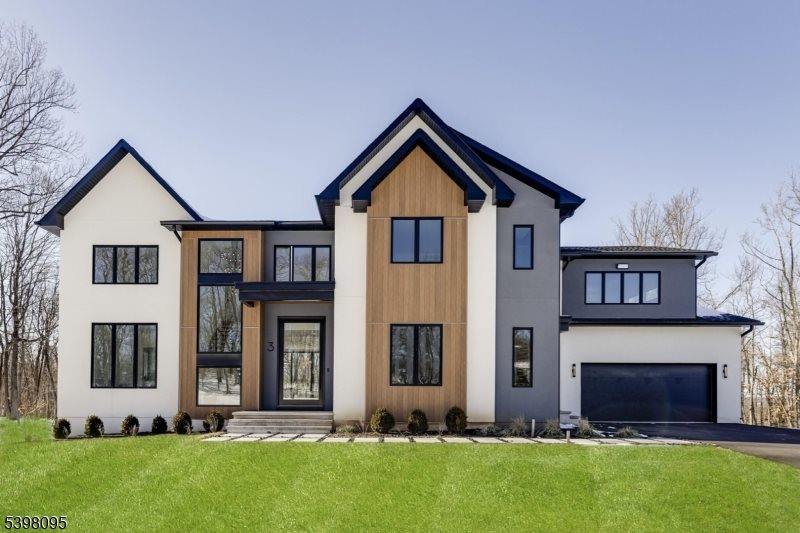 1 Juniper Pointe Trail, Green Brook Township, NJ 08812