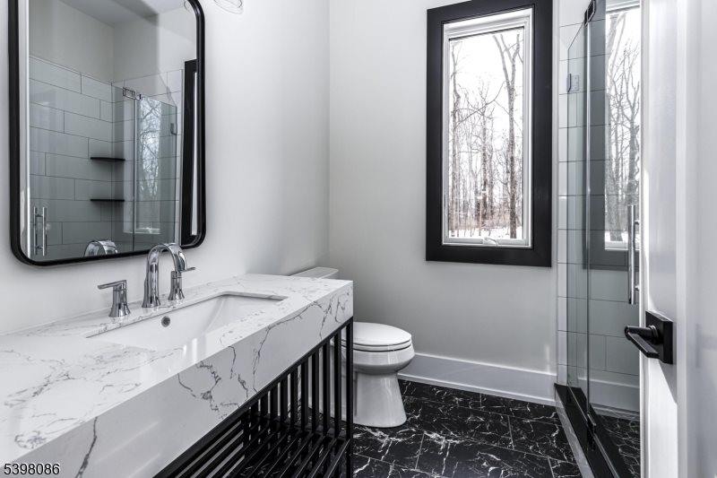 6 Harlow Pointe Cove, Green Brook Township, NJ 08812