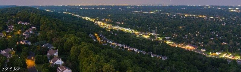 6 Harlow Pointe Cove, Green Brook Township, NJ 08812