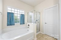 2126 Blue Iris Drive, Matthews, NC 28104