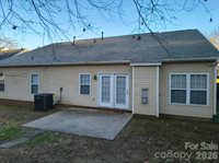 10214 Stoneykirk Lane, Charlotte, NC 28269