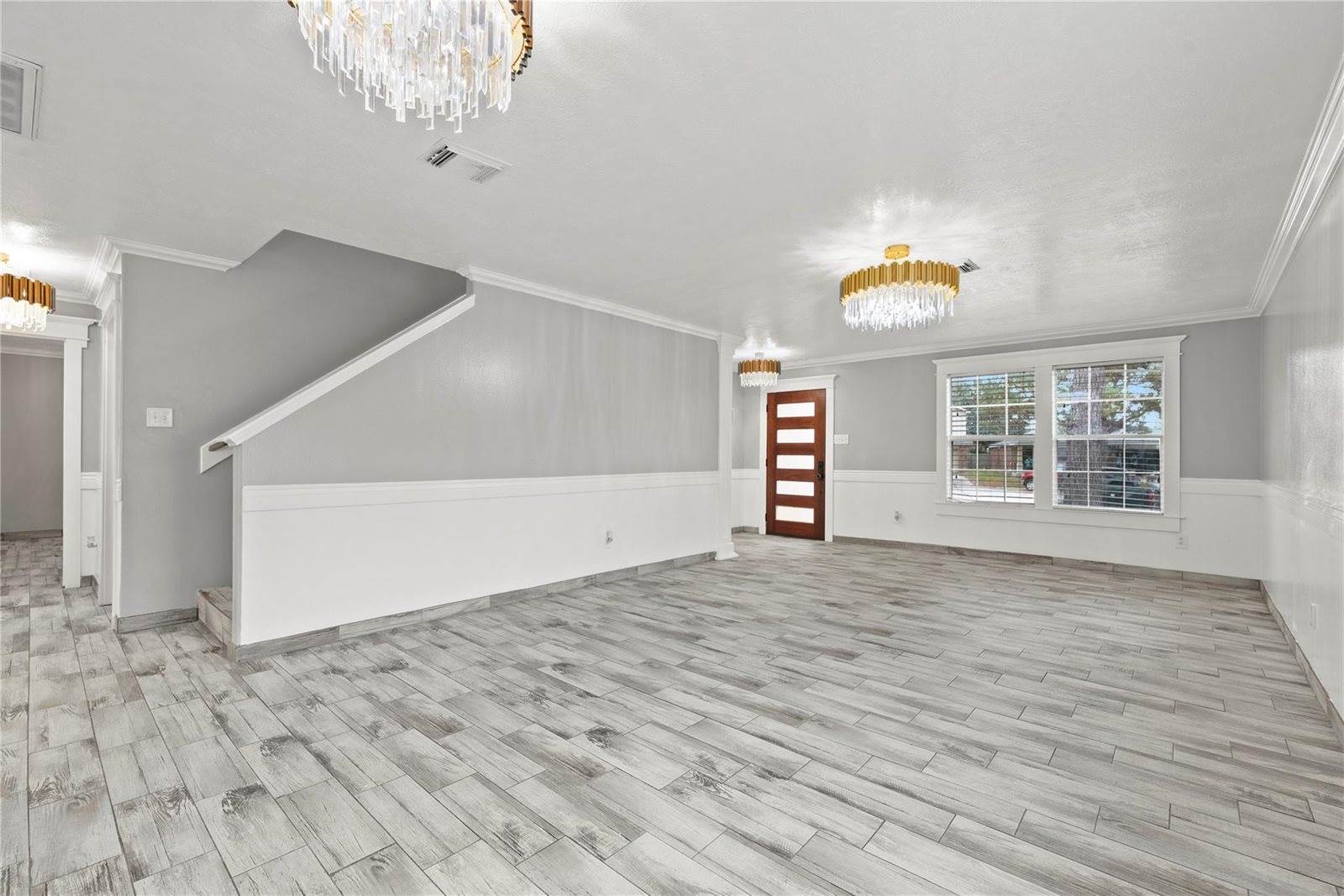 1010 Stillgate Court, Spring, TX 77373