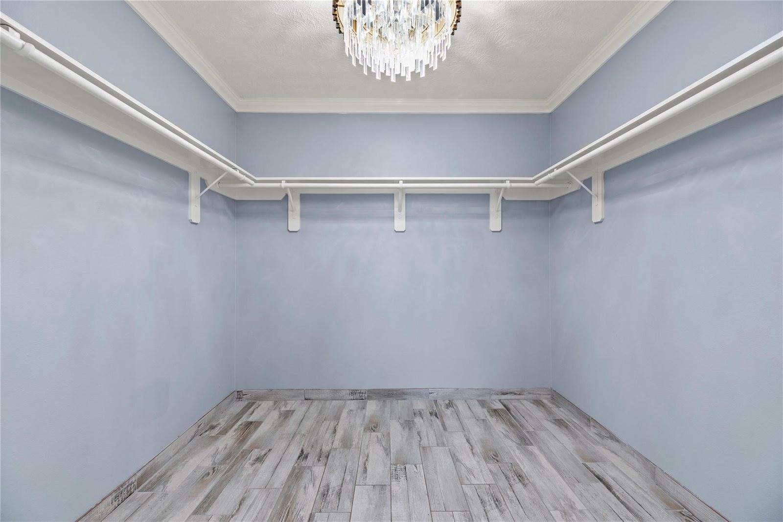 1010 Stillgate Court, Spring, TX 77373