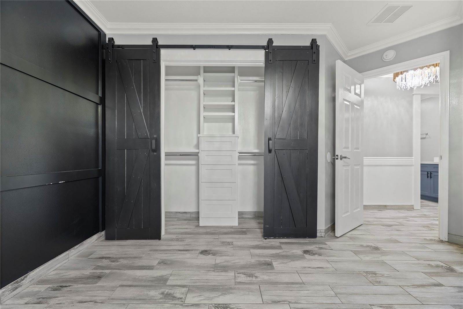 1010 Stillgate Court, Spring, TX 77373