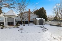 12 Franklin Ave, Shelby, OH 44875