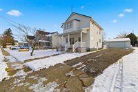 12 Franklin Ave, Shelby, OH 44875