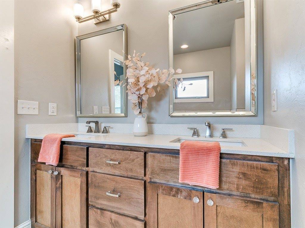 624 Frisco Ridge Road, Yukon, OK 73099