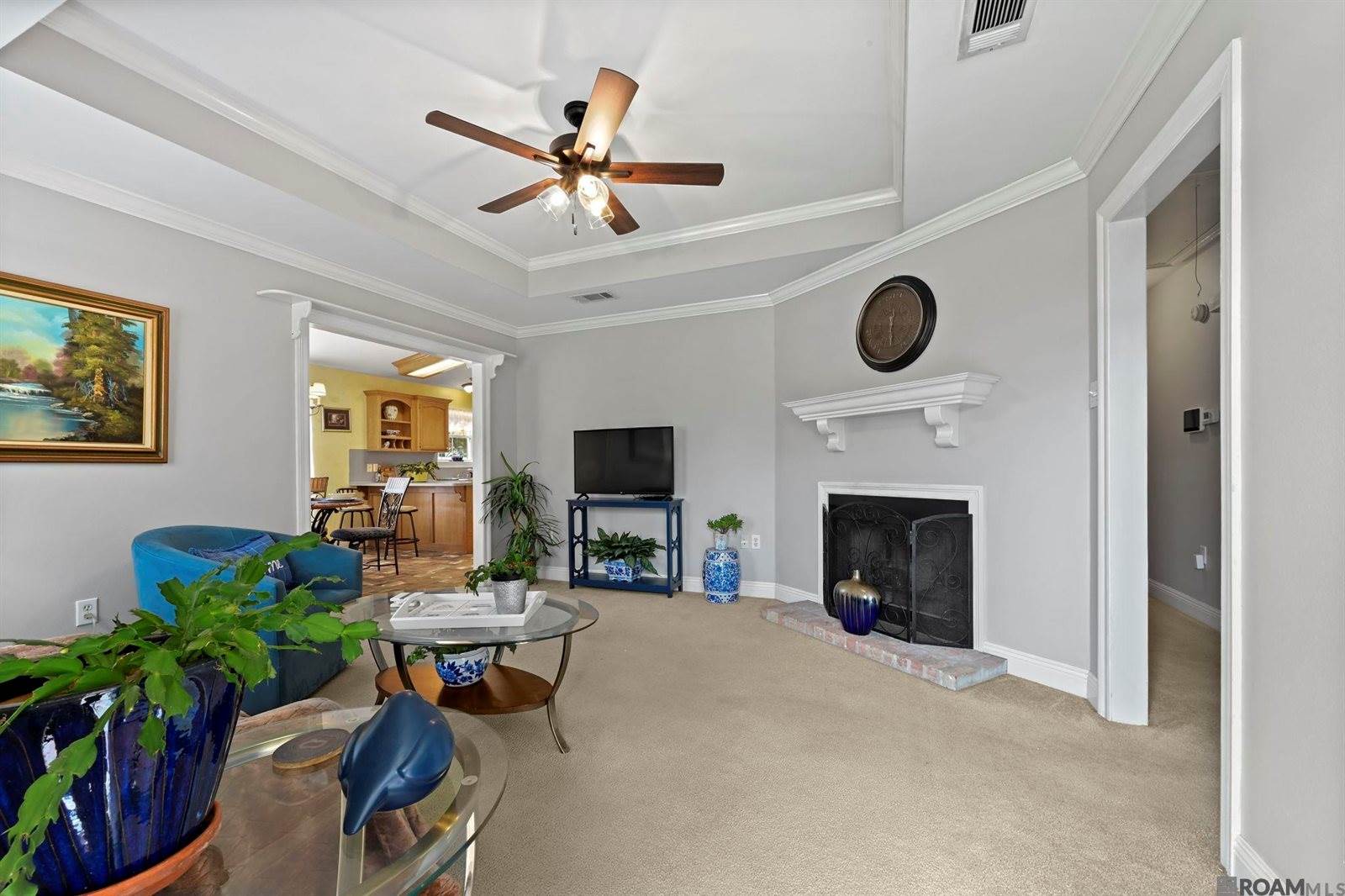 13459 Prairie Ln, Walker, LA 70785