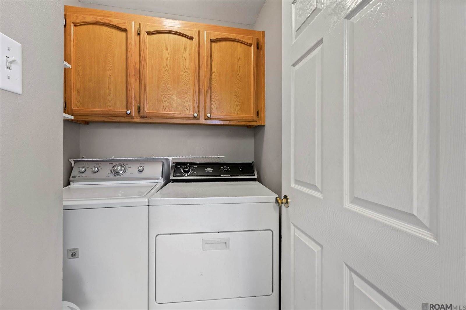 13459 Prairie Ln, Walker, LA 70785