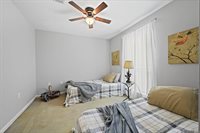 13459 Prairie Ln, Walker, LA 70785