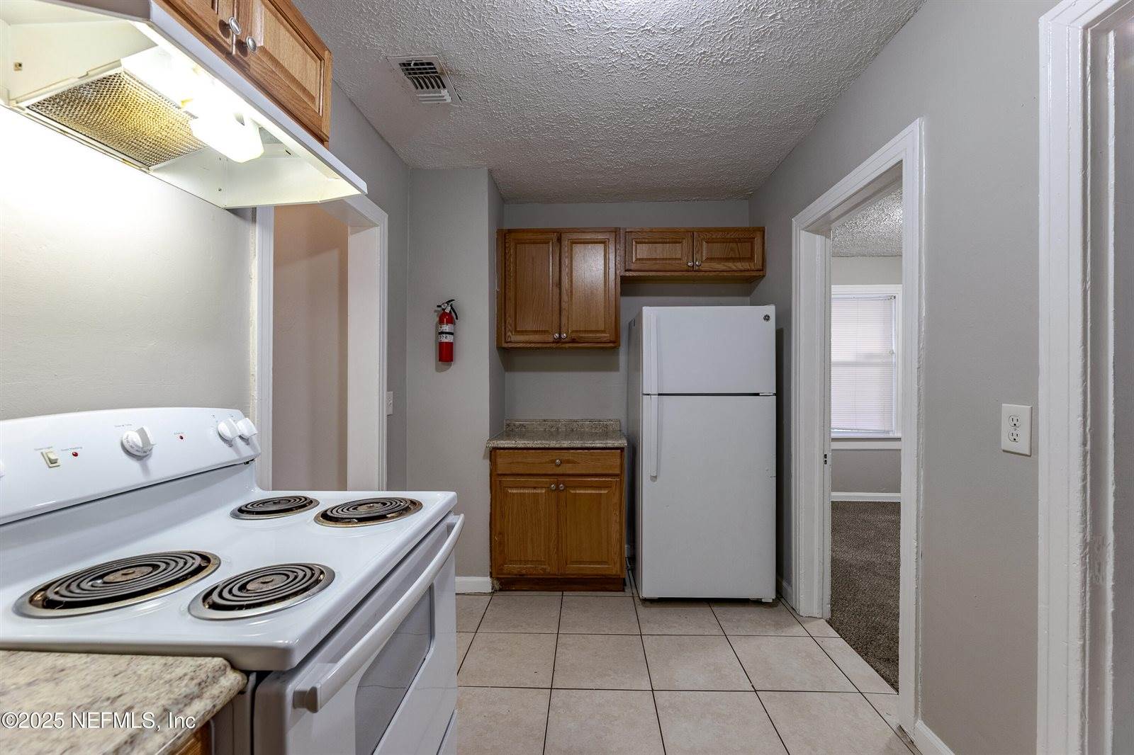 1044 Alderside Street, Jacksonville, FL 32208