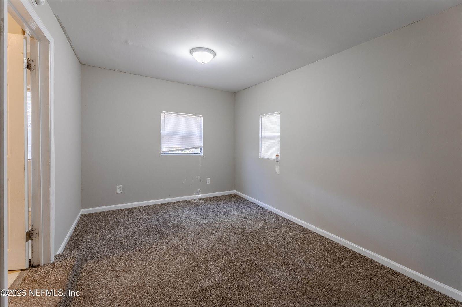 1044 Alderside Street, Jacksonville, FL 32208