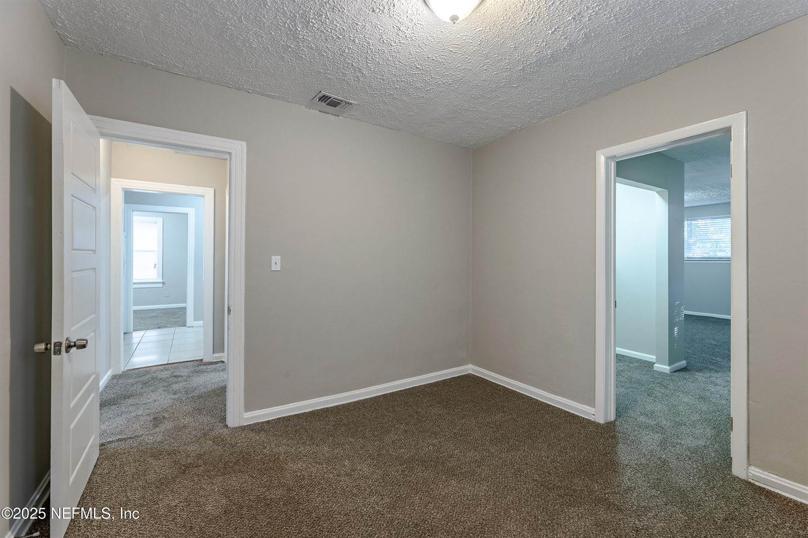 1044 Alderside Street, Jacksonville, FL 32208