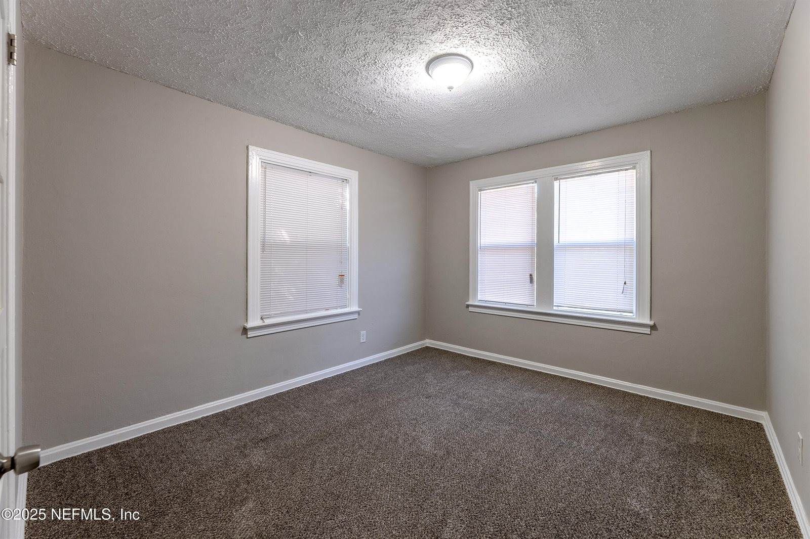 1044 Alderside Street, Jacksonville, FL 32208