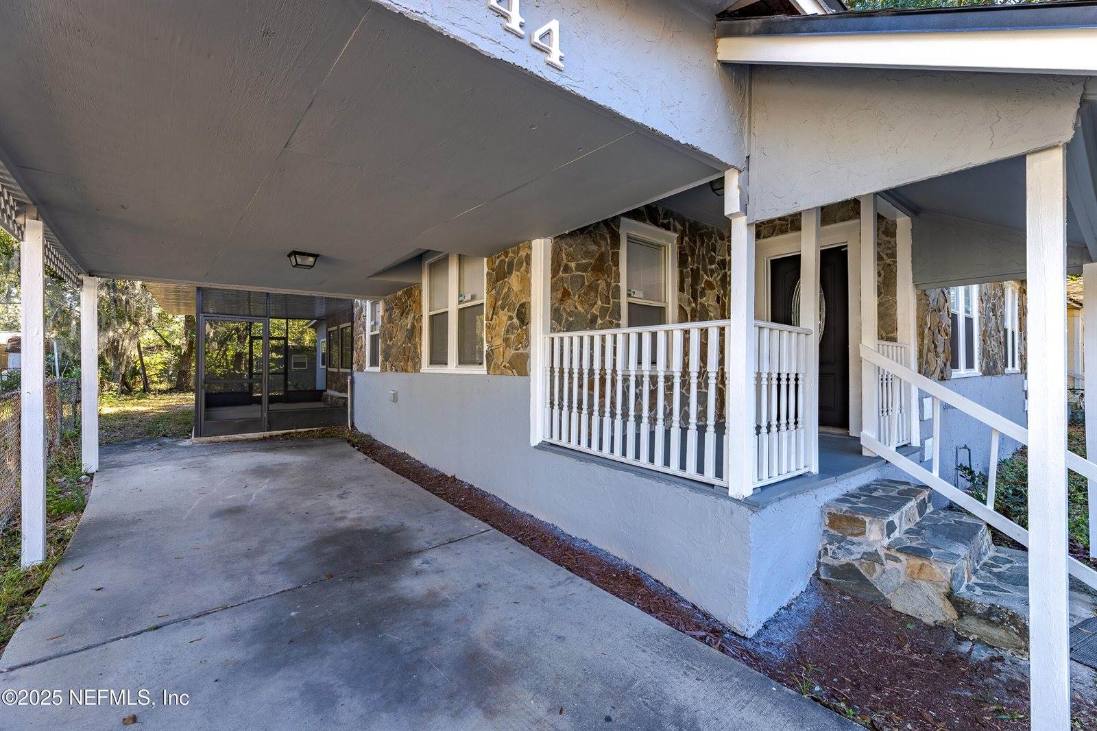 1044 Alderside Street, Jacksonville, FL 32208