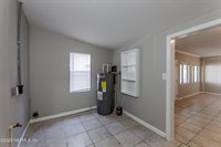 1044 Alderside Street, Jacksonville, FL 32208