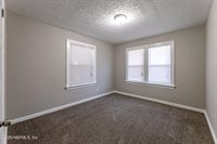 1044 Alderside Street, Jacksonville, FL 32208