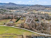 660 Glenn Bridge Road, Arden, NC 28704