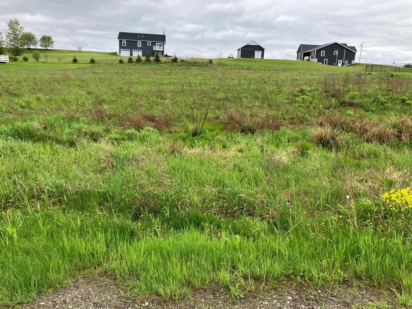 209 Edenfield Drive, Hermon, ME 04401