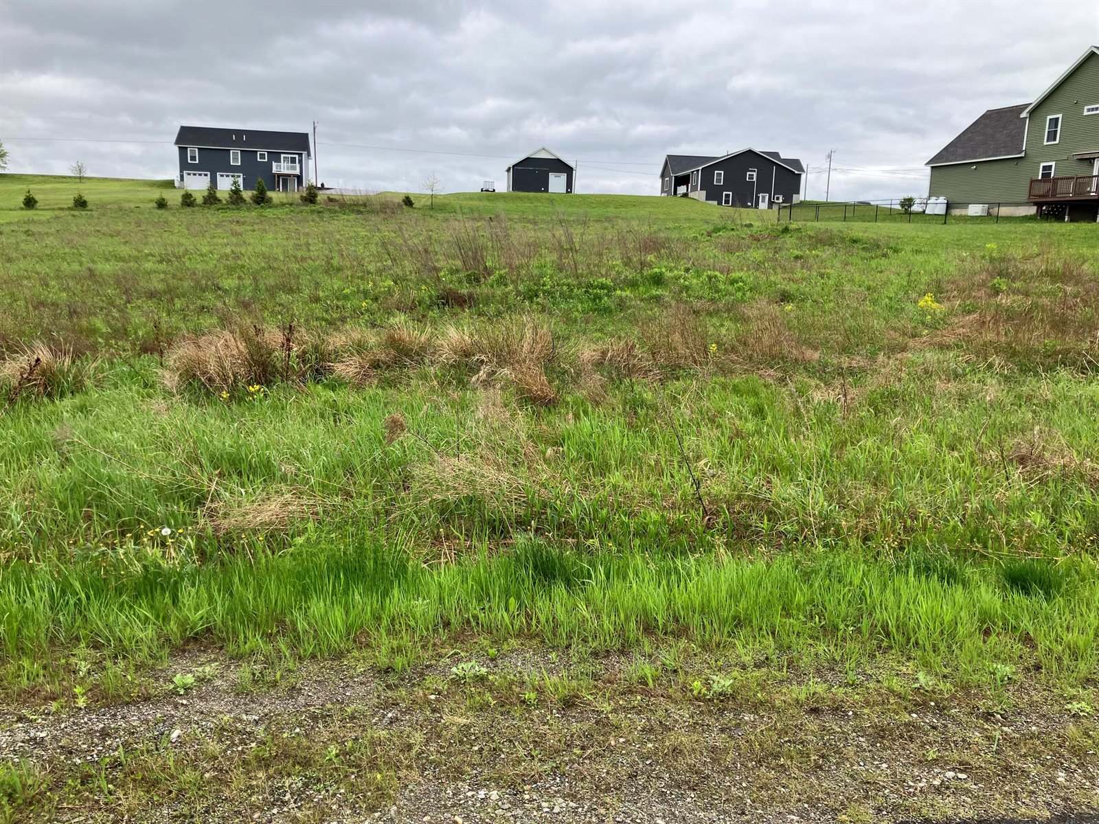 209 Edenfield Drive, Hermon, ME 04401