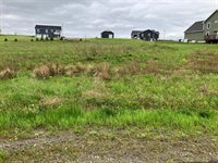 209 Edenfield Drive, Hermon, ME 04401