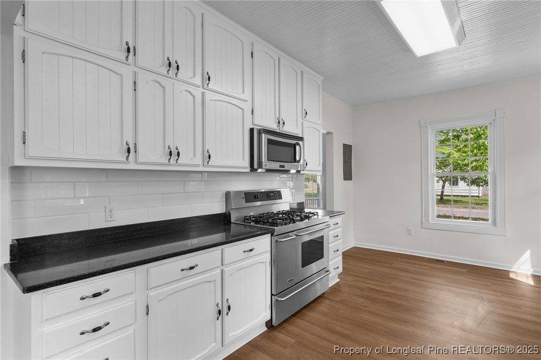 301 Central Street, Maxton, NC 28364