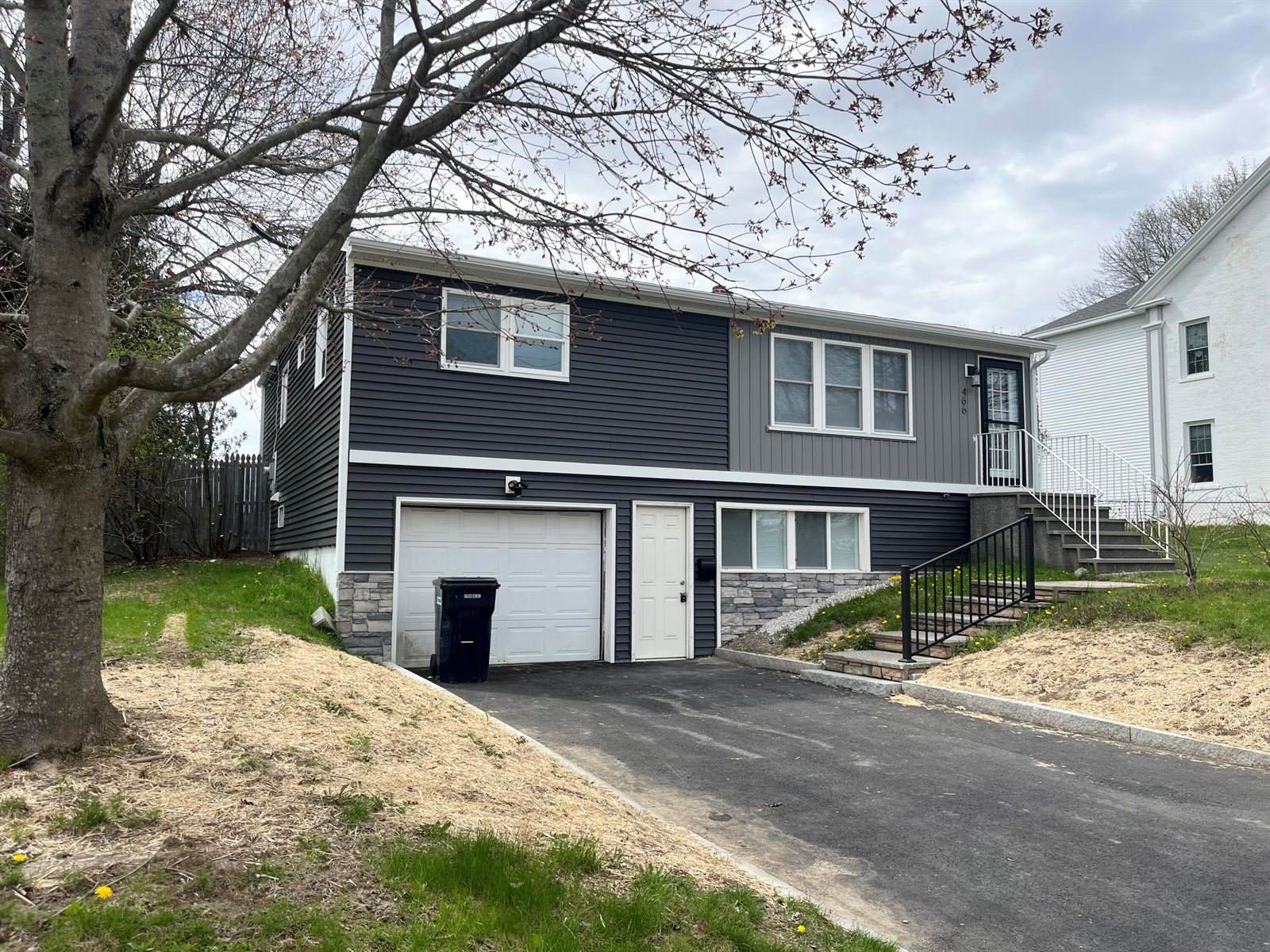 466 Essex Street, Bangor, ME 04401