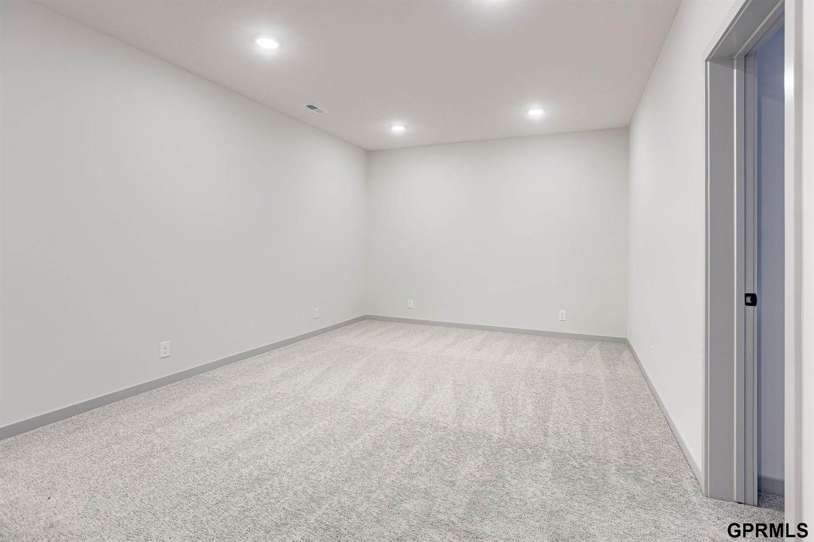 12107 South 207 Street, Gretna, NE 68028