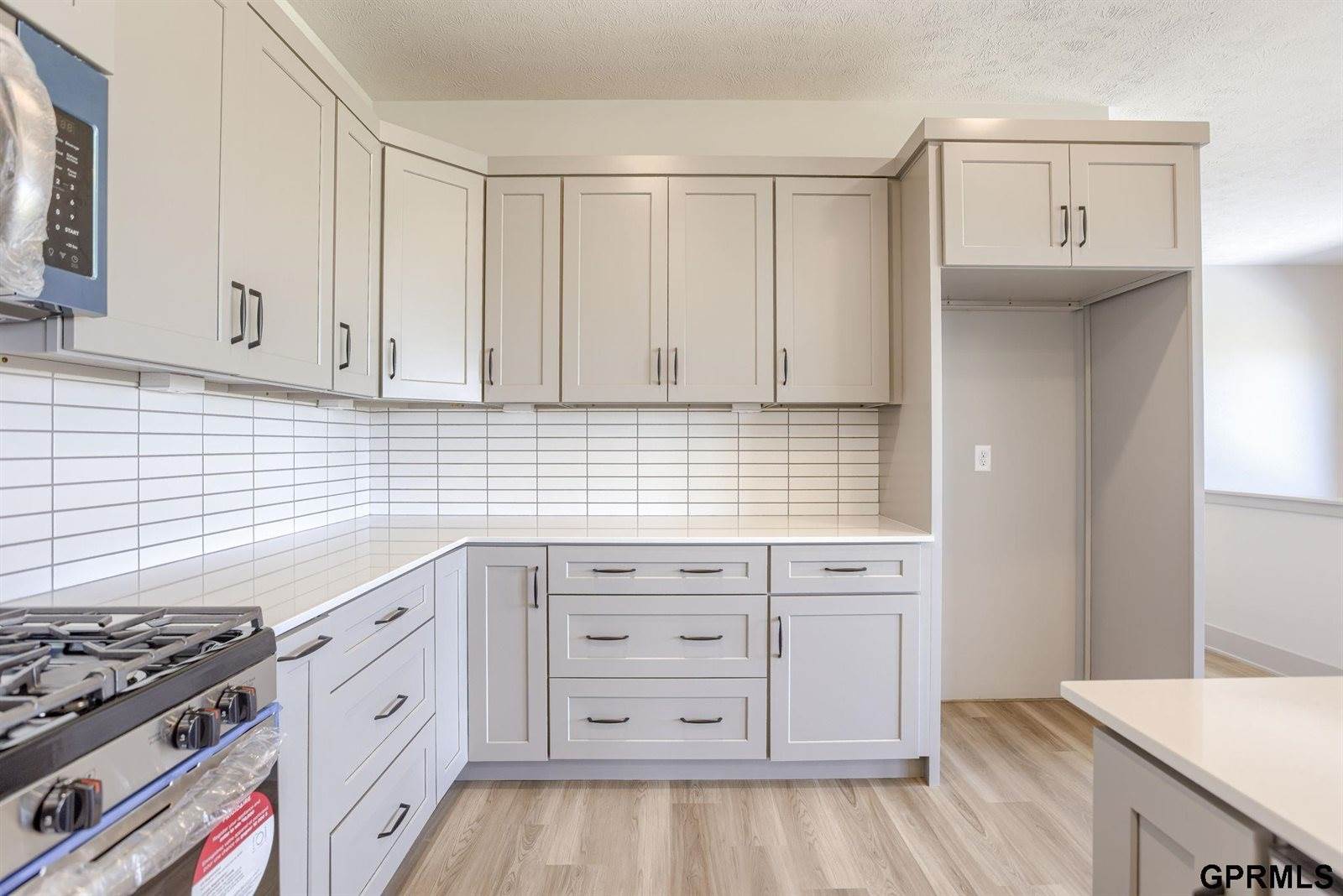 12114 South 204 Avenue, Gretna, NE 68028