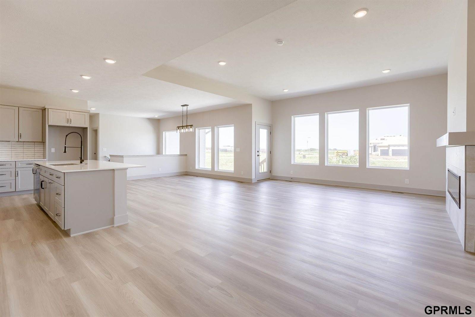 12114 South 204 Avenue, Gretna, NE 68028