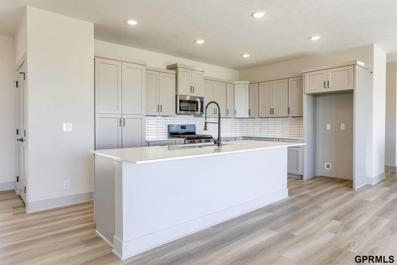 12114 South 204 Avenue, Gretna, NE 68028