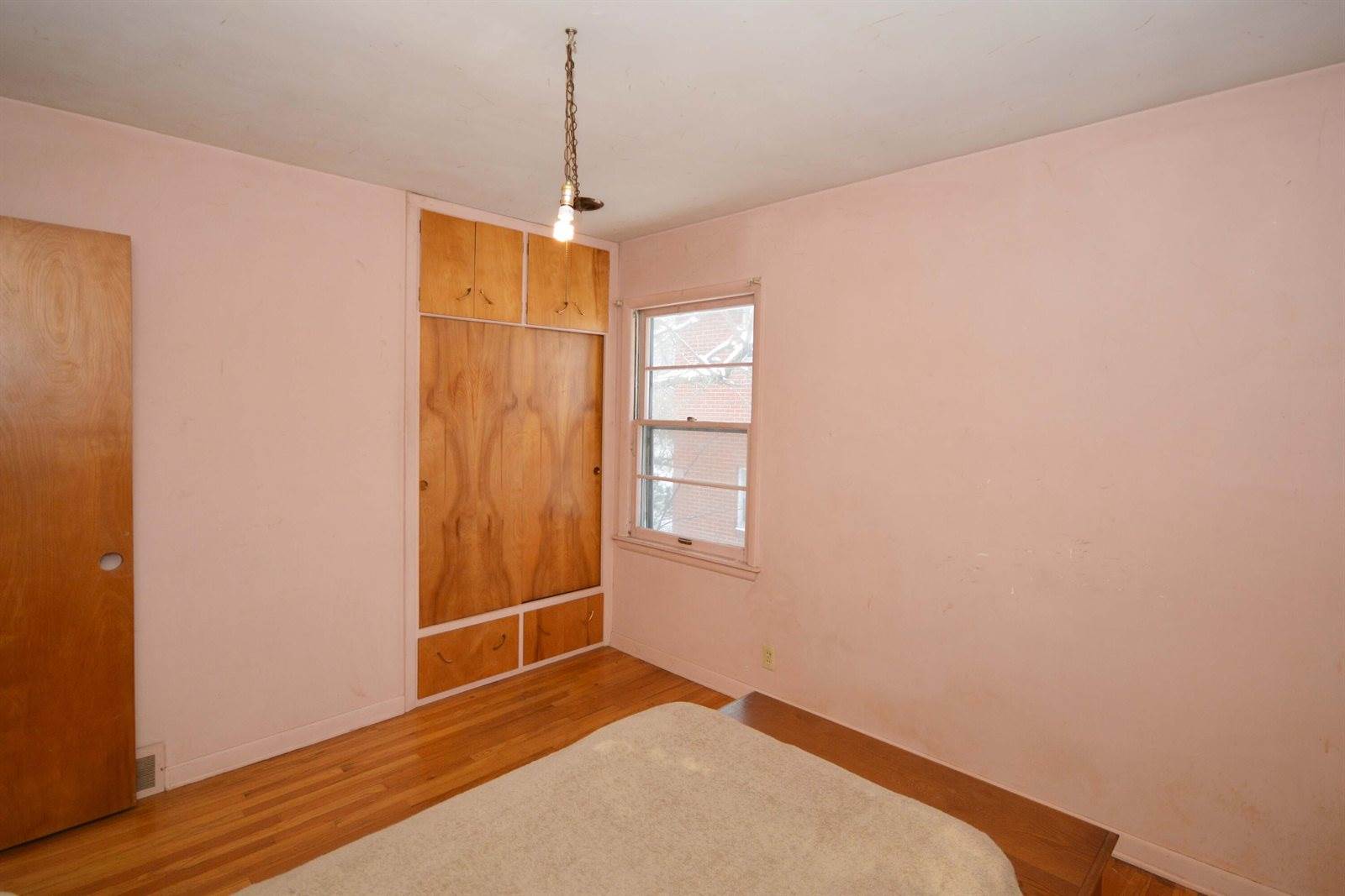 124 Espanola Avenue, ParchmentCity_Kalamazoo, MI 49004