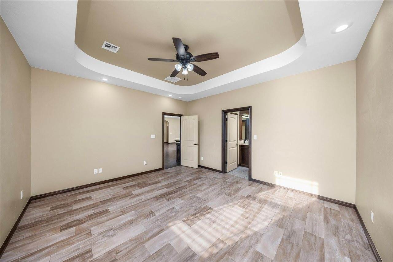 112 NE Blackberry, Elgin, OK 73538