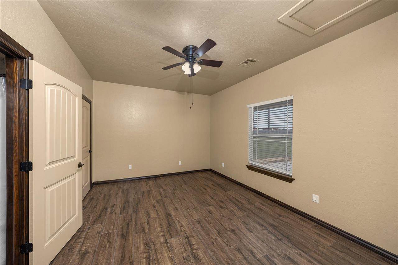 112 NE Blackberry, Elgin, OK 73538