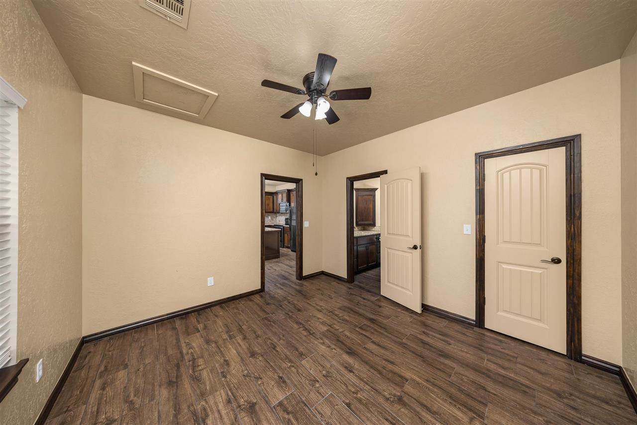 112 NE Blackberry, Elgin, OK 73538