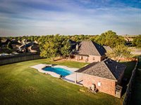112 NE Blackberry, Elgin, OK 73538