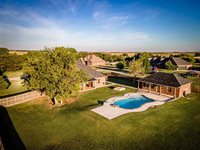 112 NE Blackberry, Elgin, OK 73538