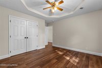 112 Cottage Ct, Bardstown, KY 40004