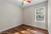 112 Cottage Ct, Bardstown, KY 40004