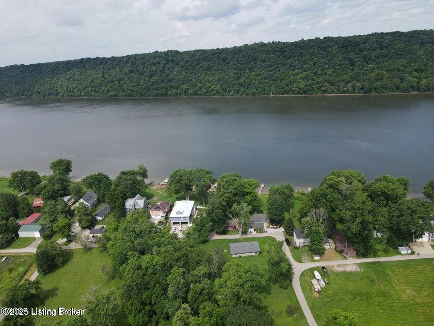 6320 Jefferson St, Westport, KY 40077