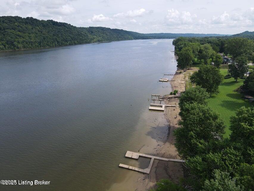 6320 Jefferson St, Westport, KY 40077