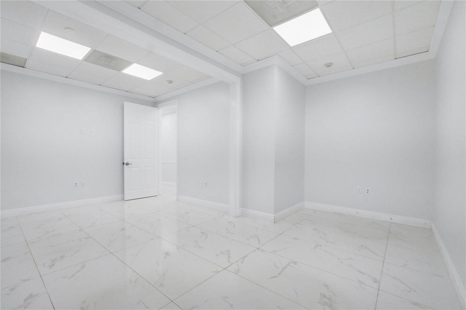 5401 North University Drive, Coral Springs, FL 33076